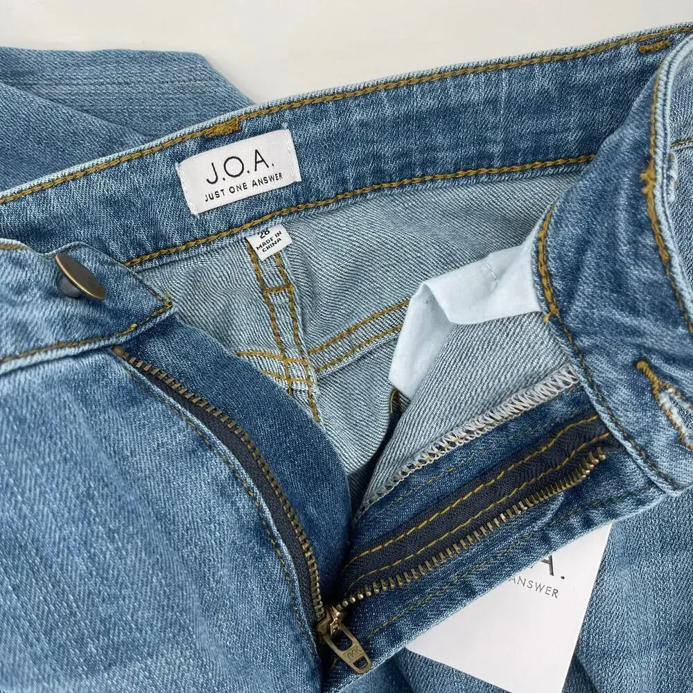 J.O.A. Jeans SZ 28 NWT Blue Denim Cutoff Cropped Cotton Stretch Just One Answer